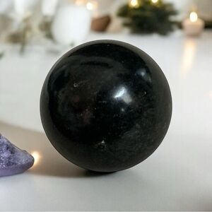Black Onyx Crystal Sphere SMUDGE Meditation Ball w/ Green Velvet Pouch